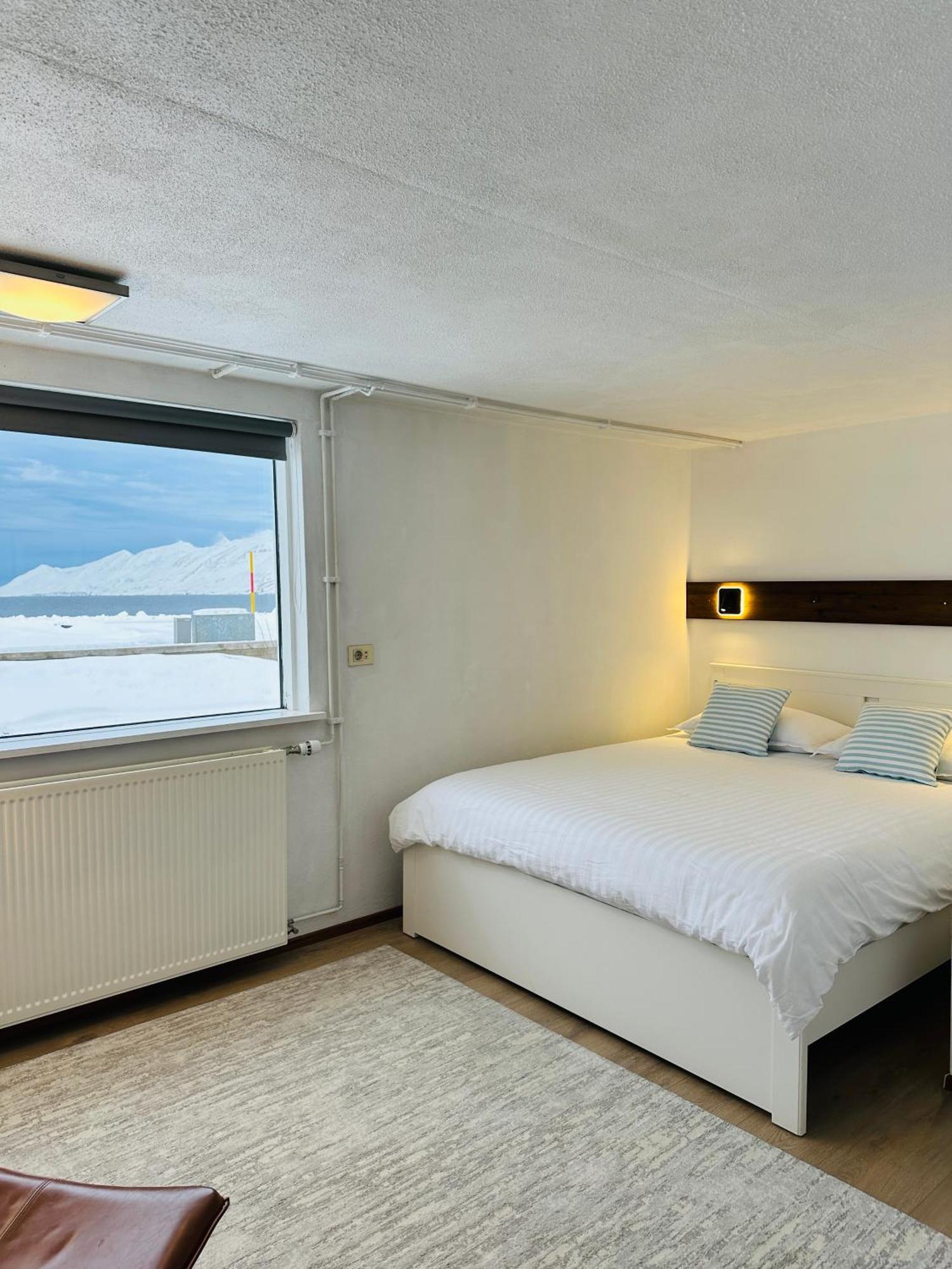 Waterfront Fjord House Hotel Arskogssandur Szoba fotó